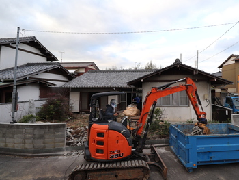 外塀・ブロックの解体工事 →